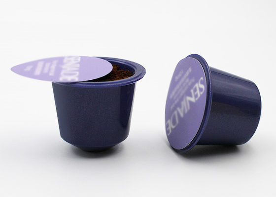 Le mini capsule del baccello del caffè per la polvere/bevanda condite latte di Nespresso spolverizzano le capsule dell'imballaggio con il film di sigillamento