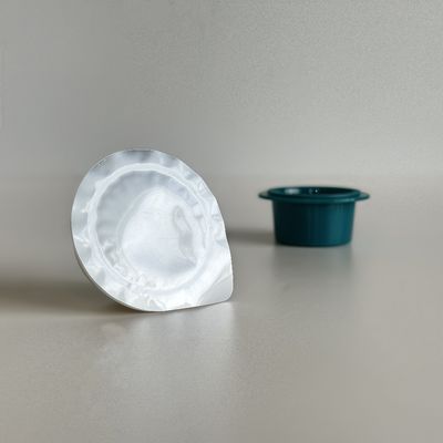 10ml Tazze in plastica PP con logo personalizzato per creme cosmetiche con coperchio in lamina di alluminio