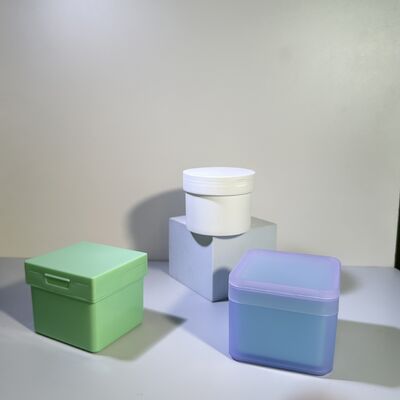 100 fogli di cotone per skincare in barattoli di plastica con liner in PP rimovibile, grado alimentare per marchi cosmetici/OEM