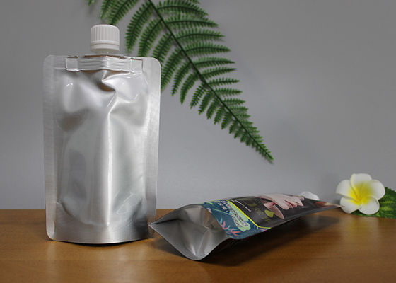 Borse dell'imballaggio di Doypack laminate maniglia su ordinazione con il becco per succo liquido